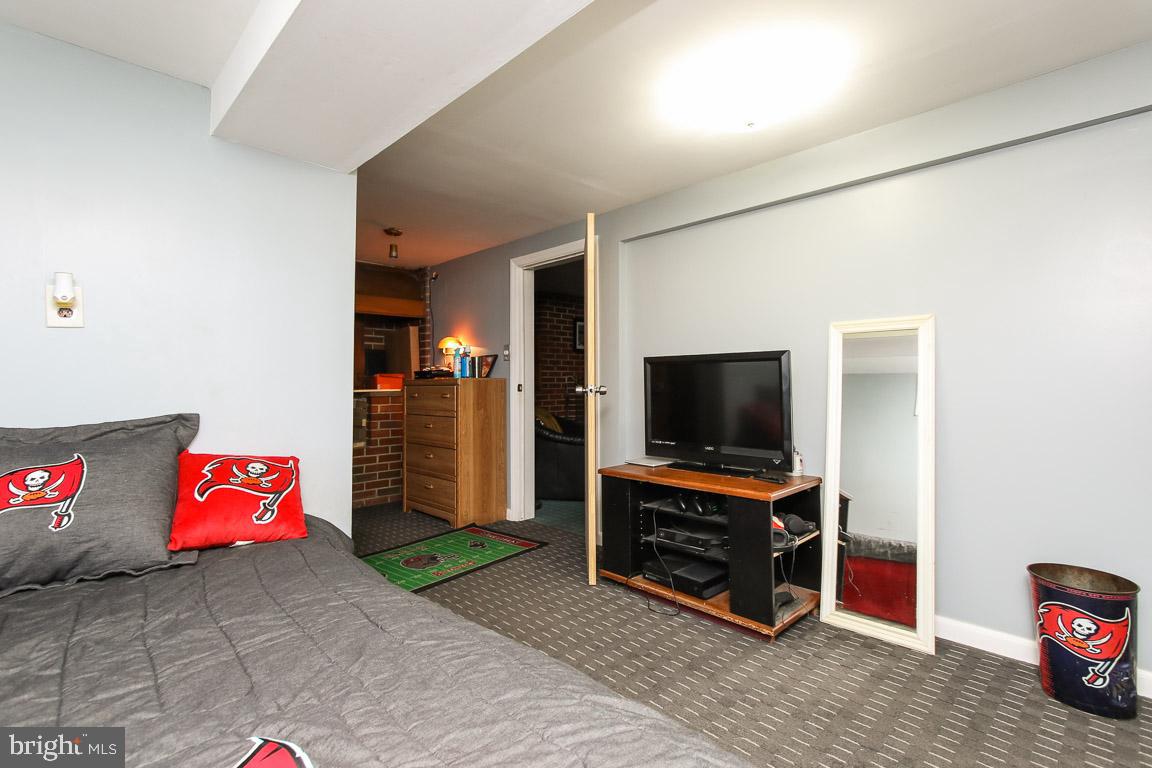7406 Rockridge Road Baltimore, MD 21208 - Photo 22 of 38 Bedroom 4
