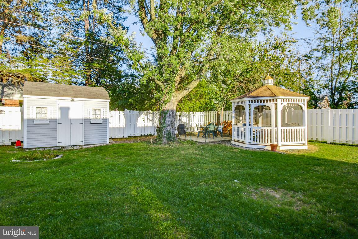7406 Rockridge Road Baltimore, MD 21208 - Photo 38 of 38 Backyard