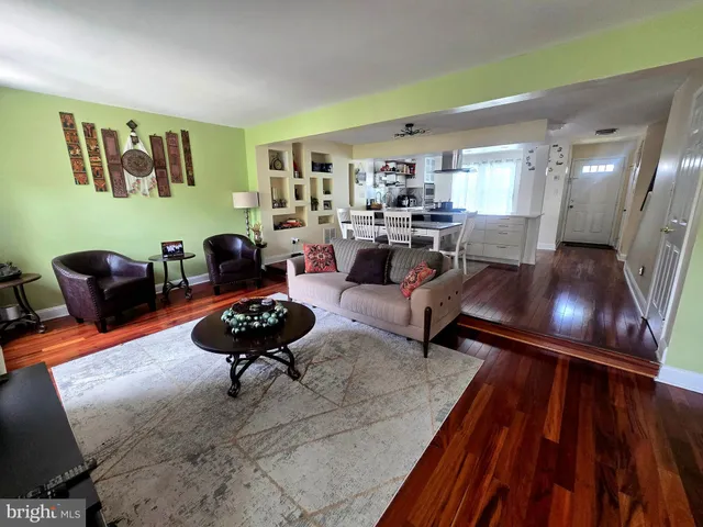 $3,395 | 4453 Edan Mae Court, Annandale, VA 22003