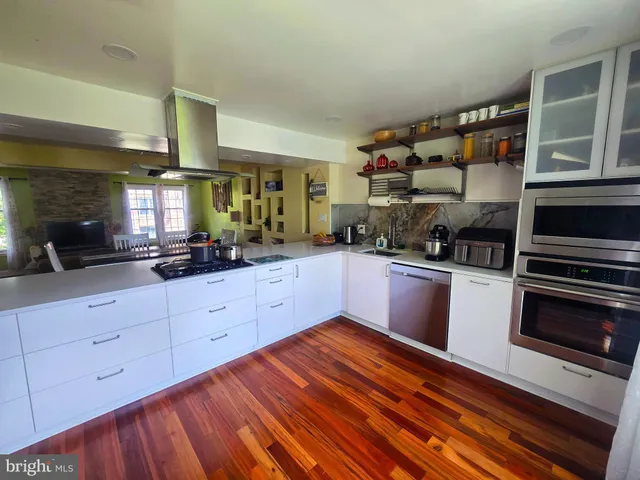 $3,395 | 4453 Edan Mae Court, Annandale, VA 22003