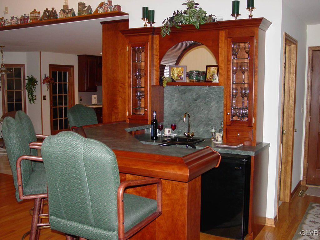 363 Halletts Road Mount Bethel, PA 18343 - Photo 3 of 21 a room with musical instruments