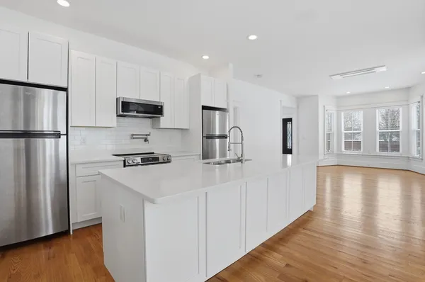 $1,700,000 | 11 Taylor Street, Littleton, MA 01460