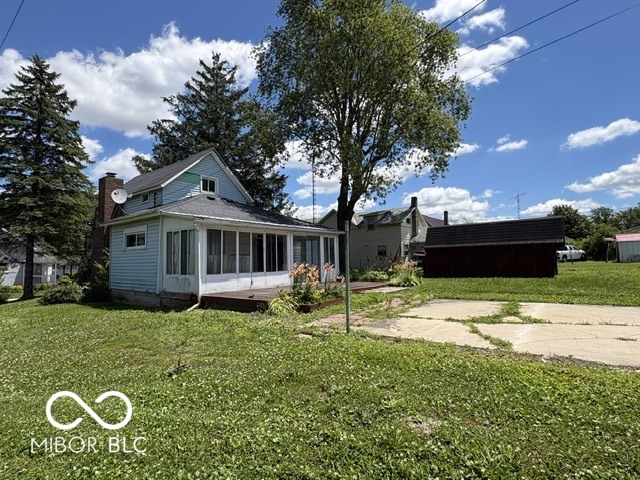 321 West Jay Street Dunkirk, IN 47336 - Photo 5 of 33