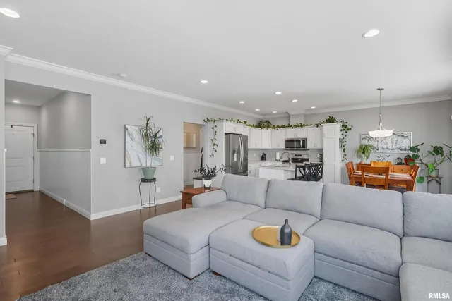 $349,969 | 4471 Slate Creek Drive, Bettendorf, IA 52722