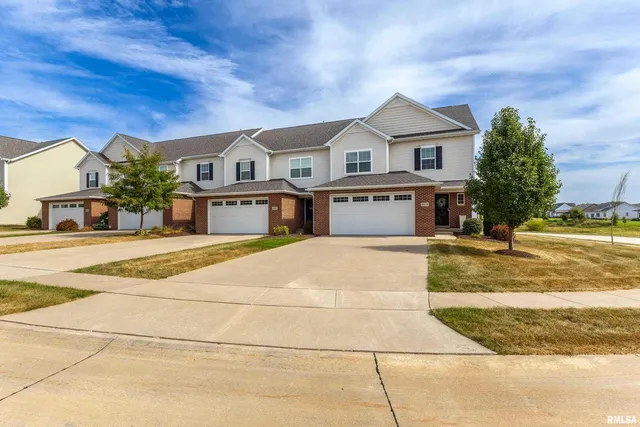 $349,969 | 4471 Slate Creek Drive, Bettendorf, IA 52722