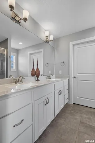 $349,969 | 4471 Slate Creek Drive, Bettendorf, IA 52722