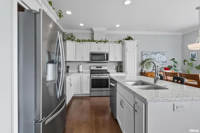 $349,969 | 4471 Slate Creek Drive, Bettendorf, IA 52722