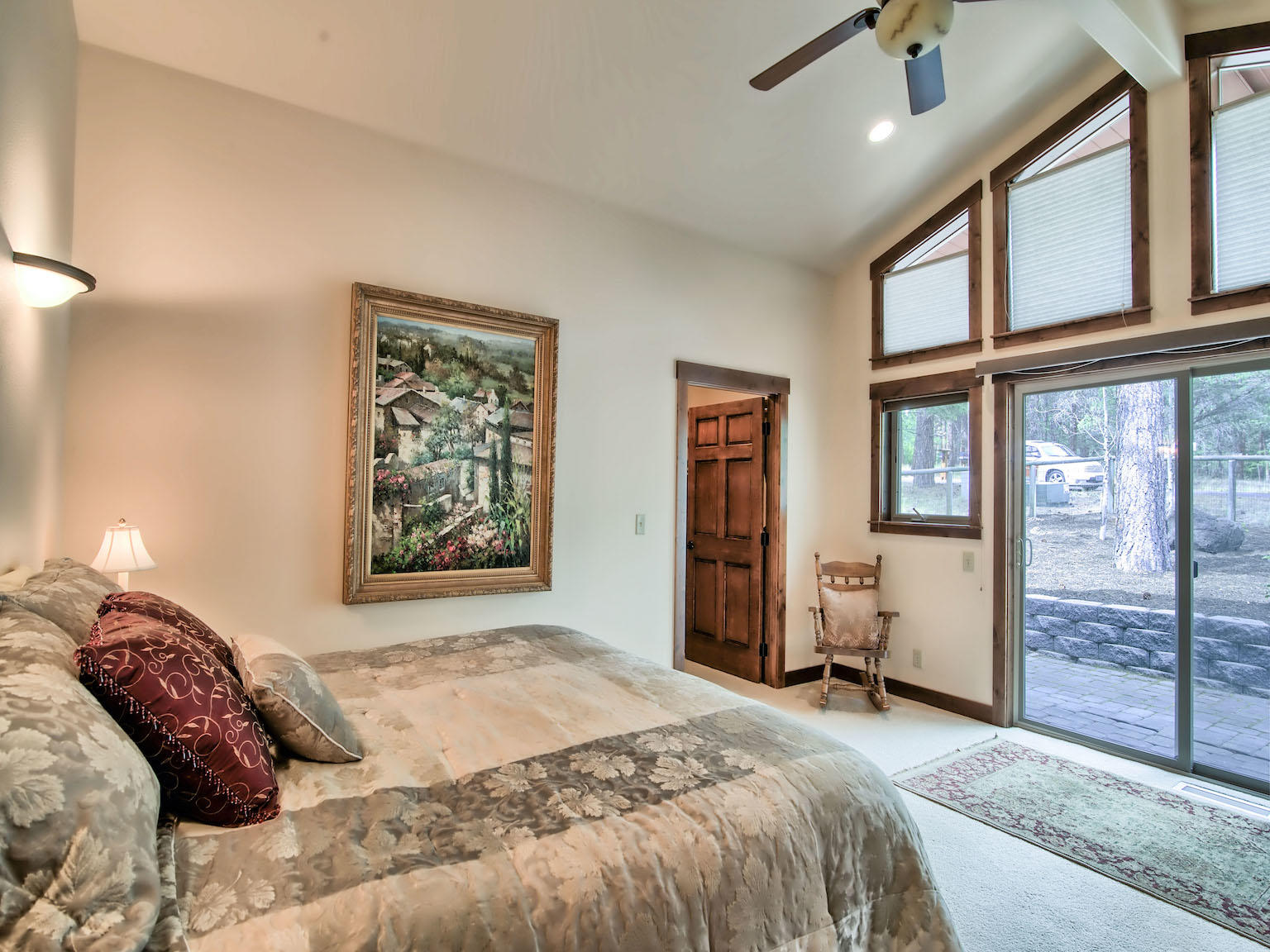 69767 Pine Ridge Road Sisters, OR 97759 - Photo 15 of 31 2nd Master Suite with access to front patio.