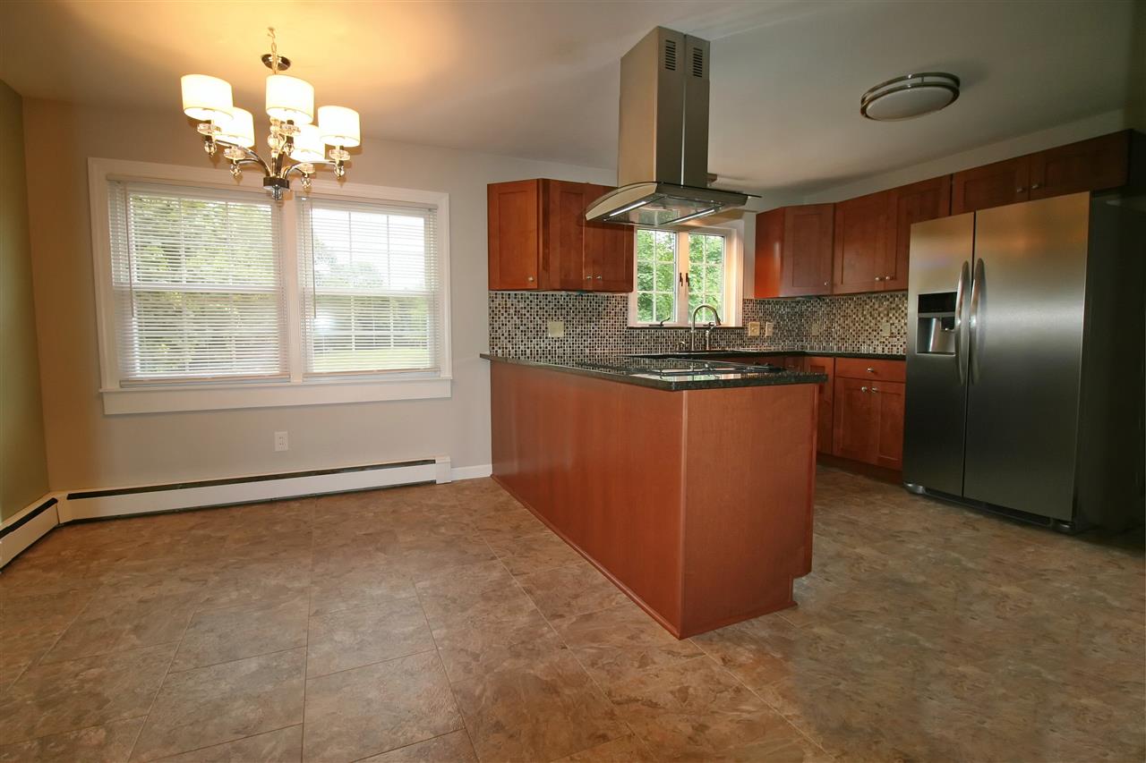 73 Rollins Road Rollinsford, NH 03869 - Photo 1 of 32 Gallery Image 1