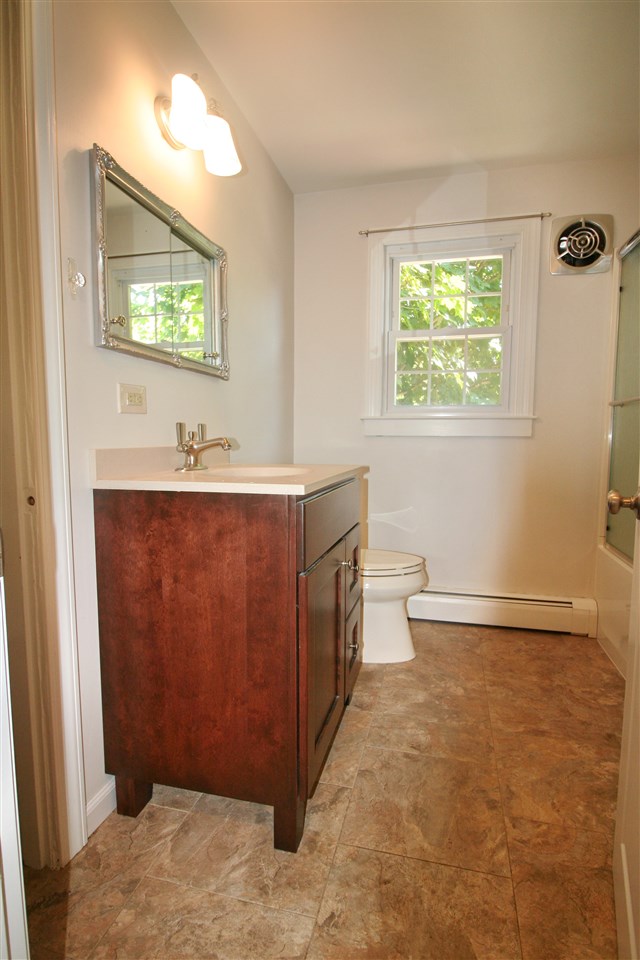 73 Rollins Road Rollinsford, NH 03869 - Photo 14 of 32 Gallery Image 14