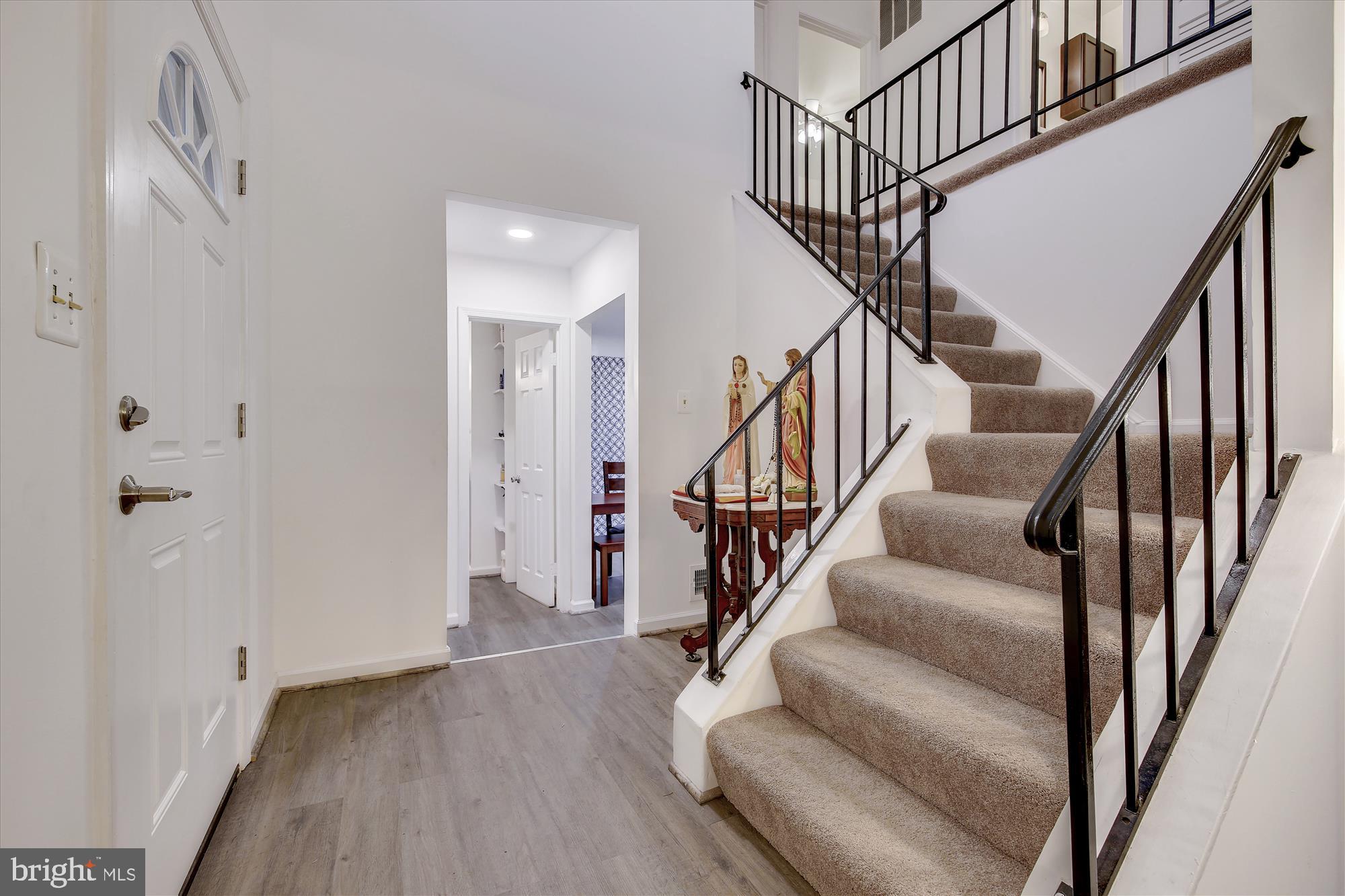 17721 Buehler Road, Unit 13 Olney, MD 20832 - Photo 16 of 42 Staircase to 2nd level