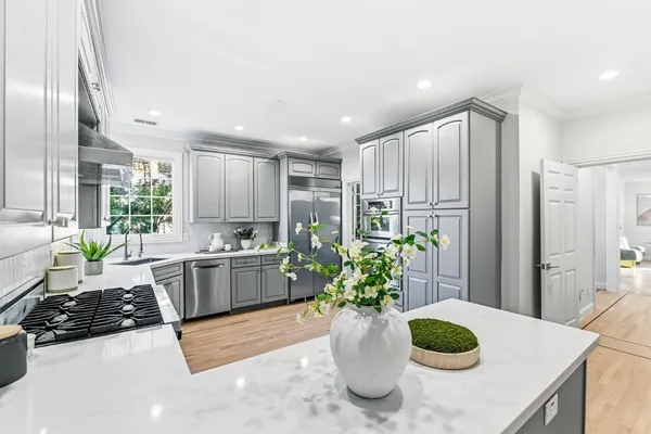 $2,888,000 | 1466 Alvarado Avenue, Burlingame, CA 94010
