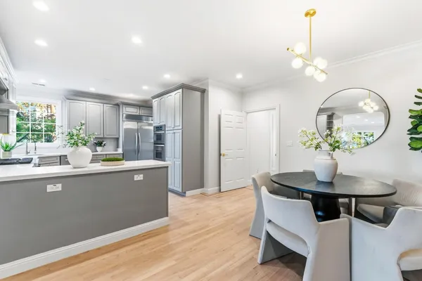 $2,888,000 | 1466 Alvarado Avenue, Burlingame, CA 94010