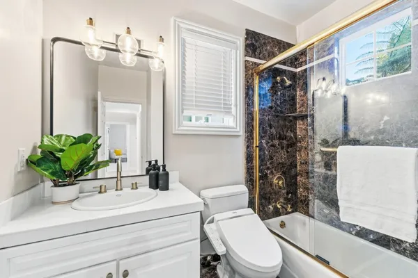 $2,888,000 | 1466 Alvarado Avenue, Burlingame, CA 94010