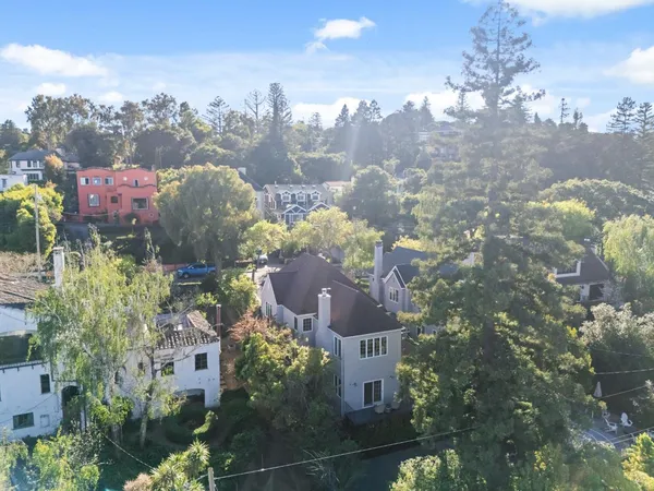 $2,888,000 | 1466 Alvarado Avenue, Burlingame, CA 94010