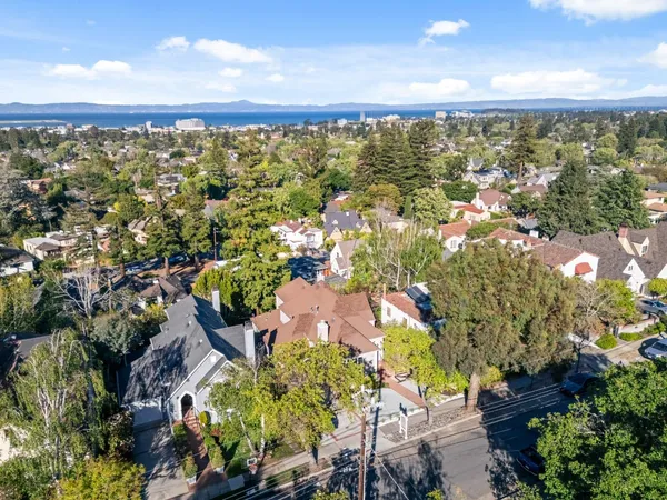 $3,488,000 | 1466 Alvarado Avenue, Burlingame, CA 94010