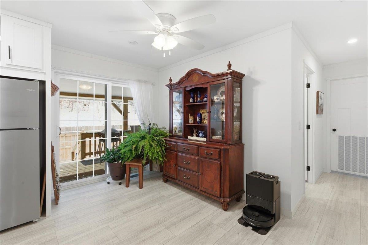 38 Oak Ridge Lane Bennington, VT 05201 - Photo 27 of 39