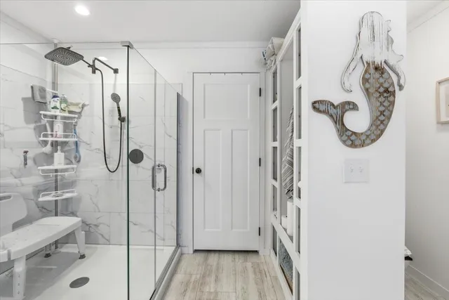 $369,900 | 38 Oak Ridge Lane, Bennington, VT 05201