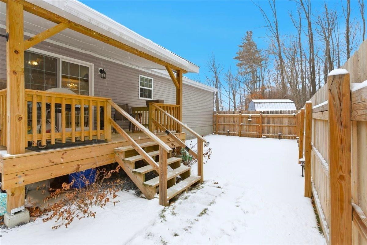 38 Oak Ridge Lane Bennington, VT 05201 - Photo 34 of 39