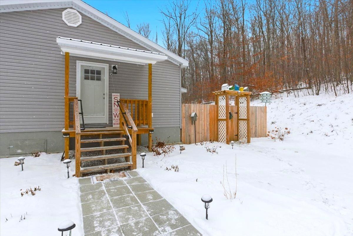 38 Oak Ridge Lane Bennington, VT 05201 - Photo 38 of 39