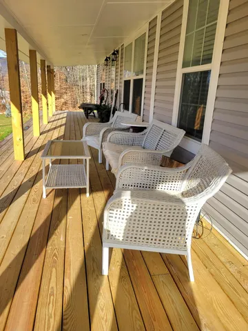 $369,900 | 38 Oak Ridge Lane, Bennington, VT 05201