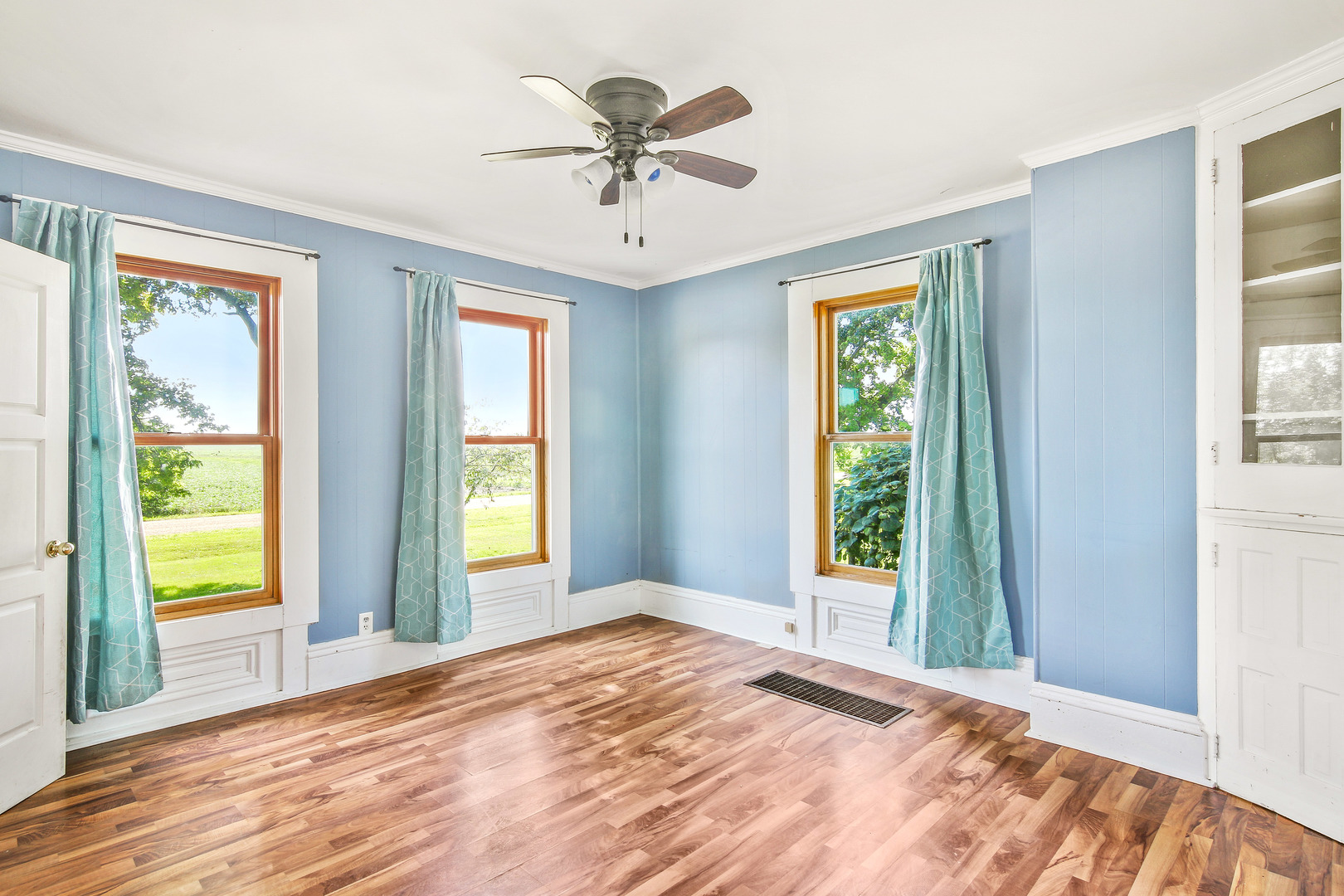 539 Hedge Road Compton, IL 61318 - Photo 12 of 22
