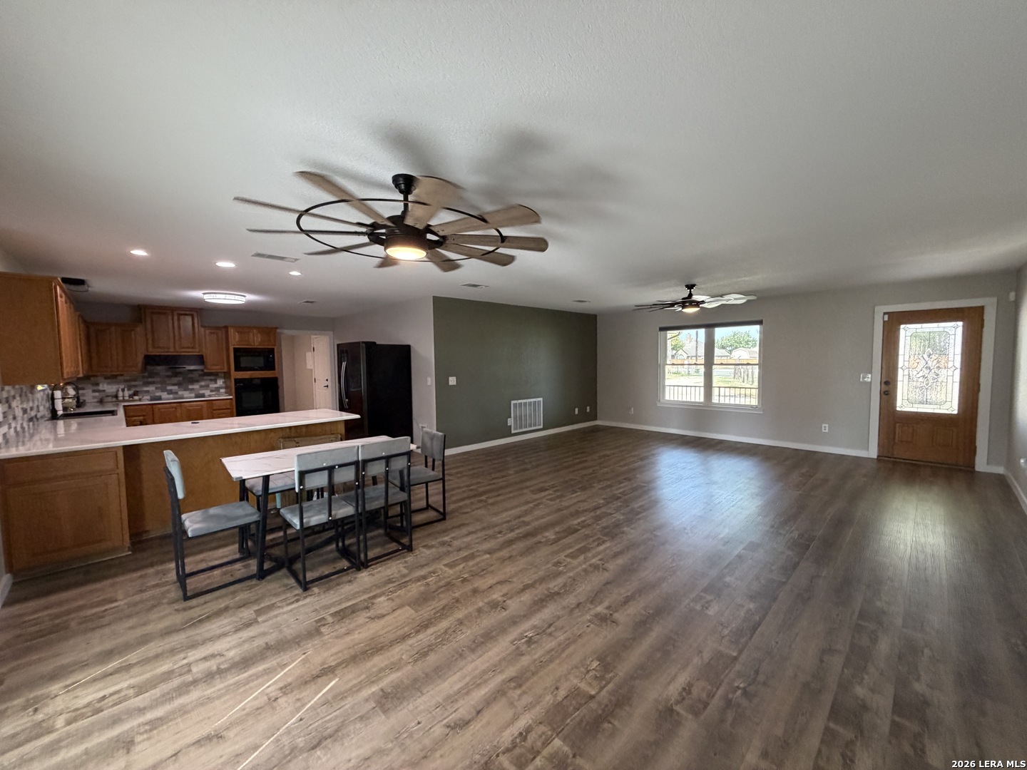 433 West Klein Road New Braunfels, TX 78130 - Photo 7 of 31 Gallery Image 7