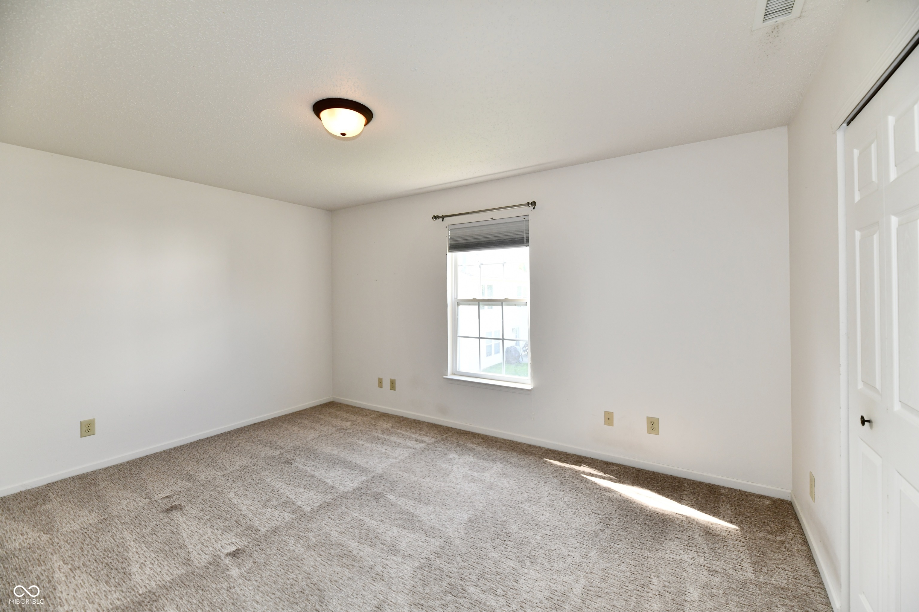 9175 West Paddleboat Lane Pendleton, IN 46064 - Photo 33 of 46