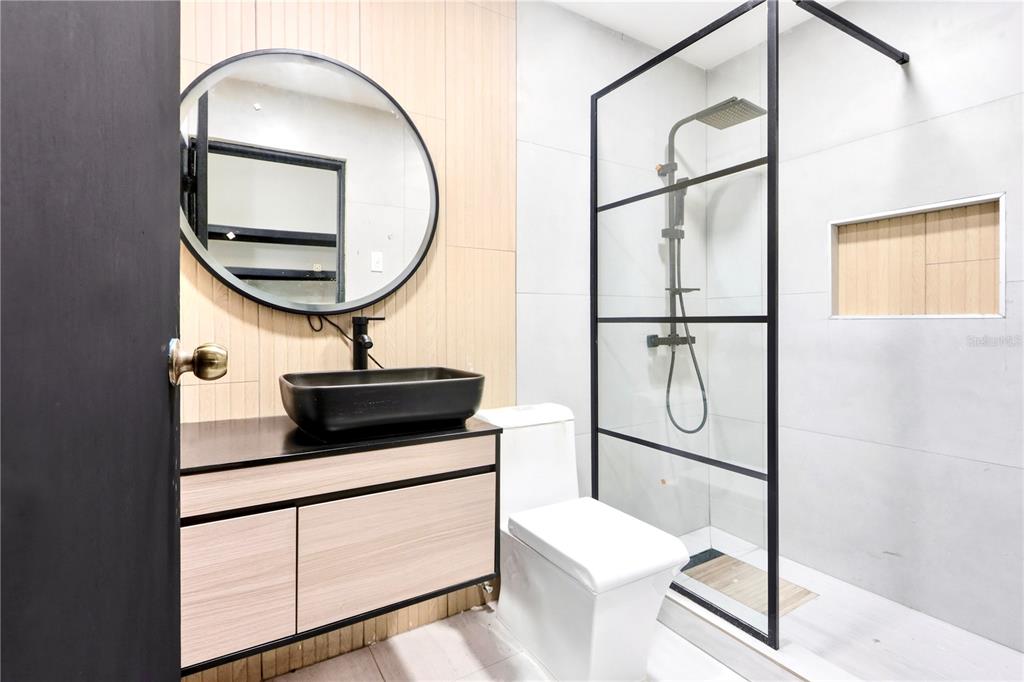 19 Rio Botijas Bayamon, PR 00961 - Photo 4 of 26 Gallery Image 4