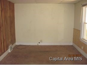 1933 South 16th Street Springfield, IL 62703 - Photo 2 of 4