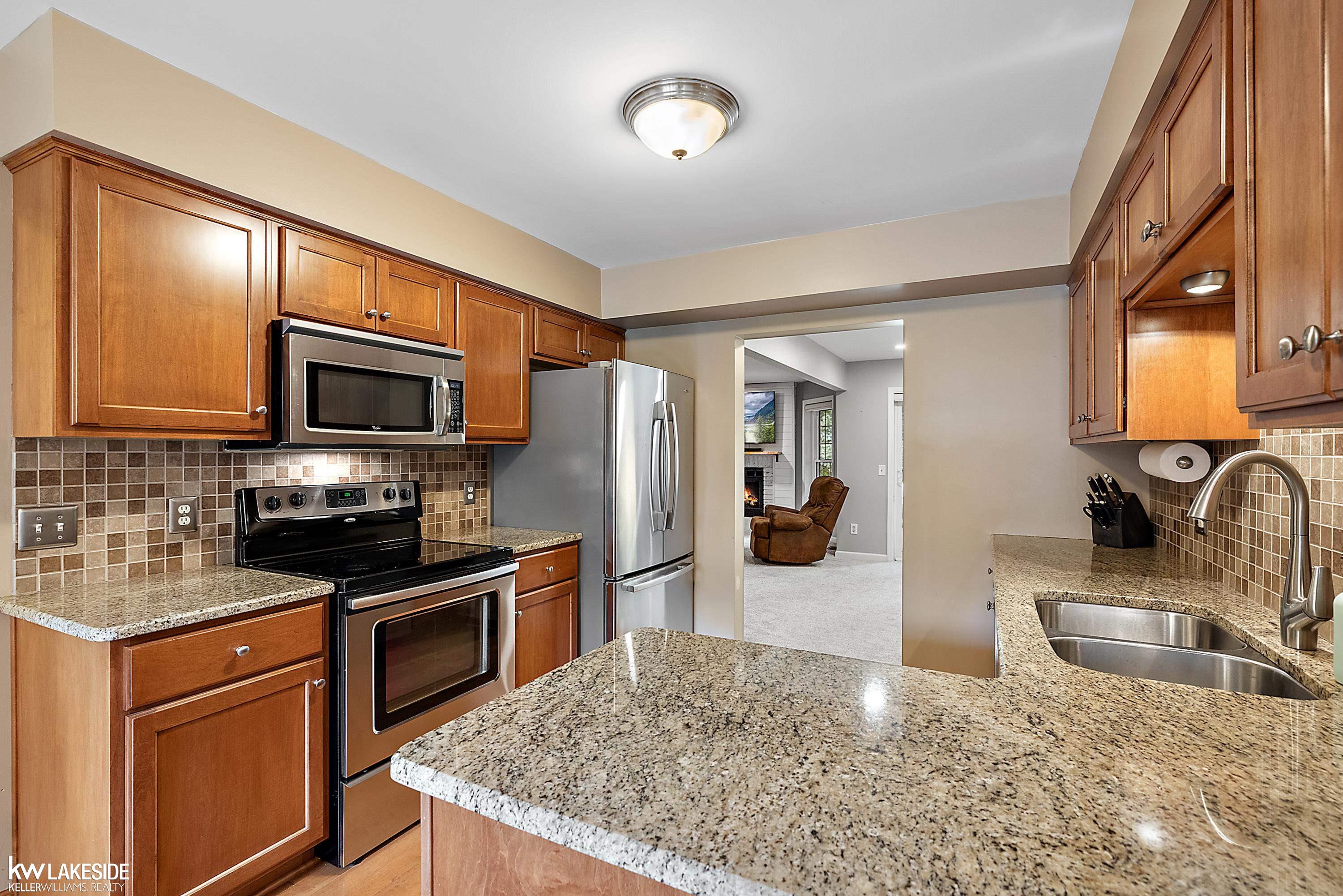 1875 Jenny Lane Rochester Hills, MI 48309 - Photo 37 of 67