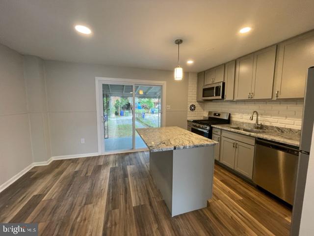 624 Markham Road Baltimore, MD 21229 - Photo 3 of 18