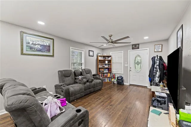 $275,000 | 1810 Freeman Avenue, Kansas City, KS 66102