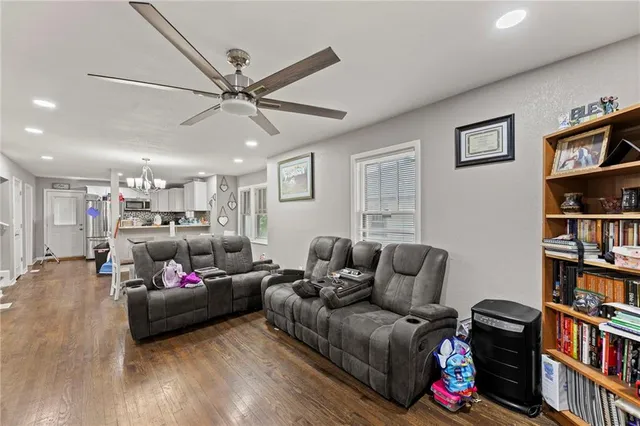 $275,000 | 1810 Freeman Avenue, Kansas City, KS 66102