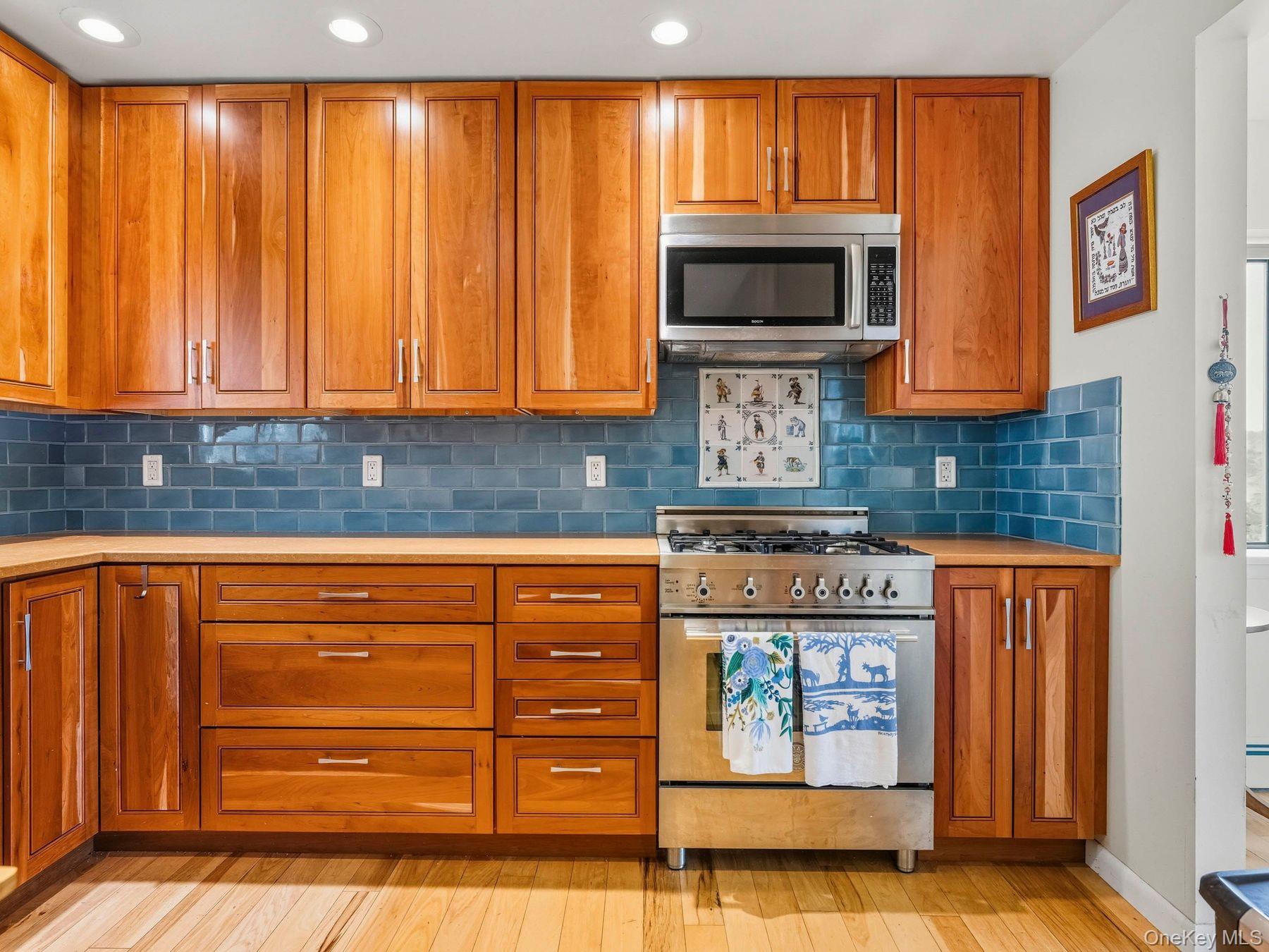 47 Rondout Harbor Port Ewen, NY 12466 - Photo 7 of 50 Gallery Image 7