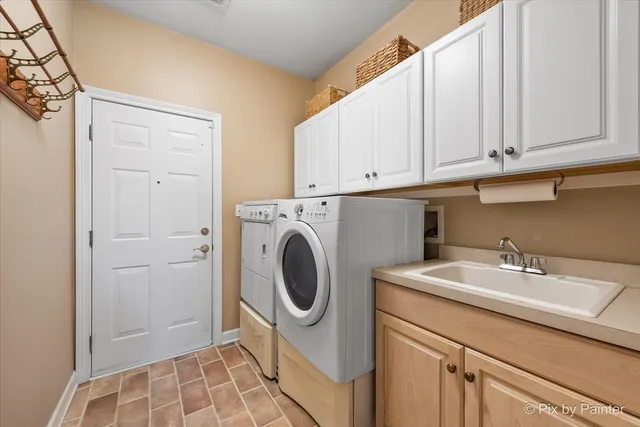 $496,108 | 4319 Canterbury Court, St. Charles, IL 60174