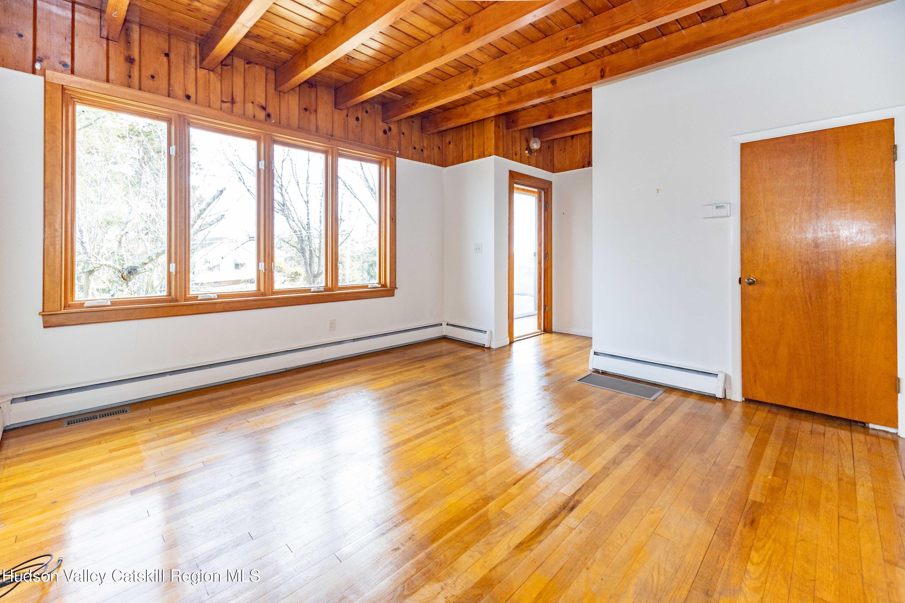 129 West Camp Church Road Saugerties, NY 12490 - Photo 10 of 27 5N9A5593