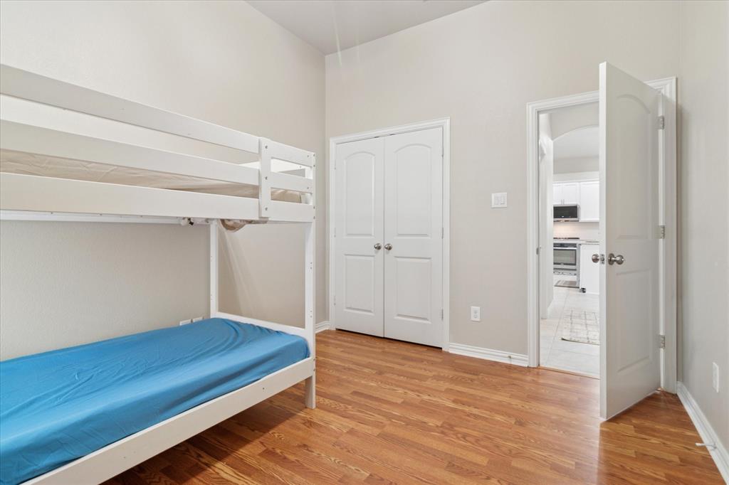7401 Bishop Pine Road Denton, TX 76208 - Photo 21 of 25 a view of room with walk in closet