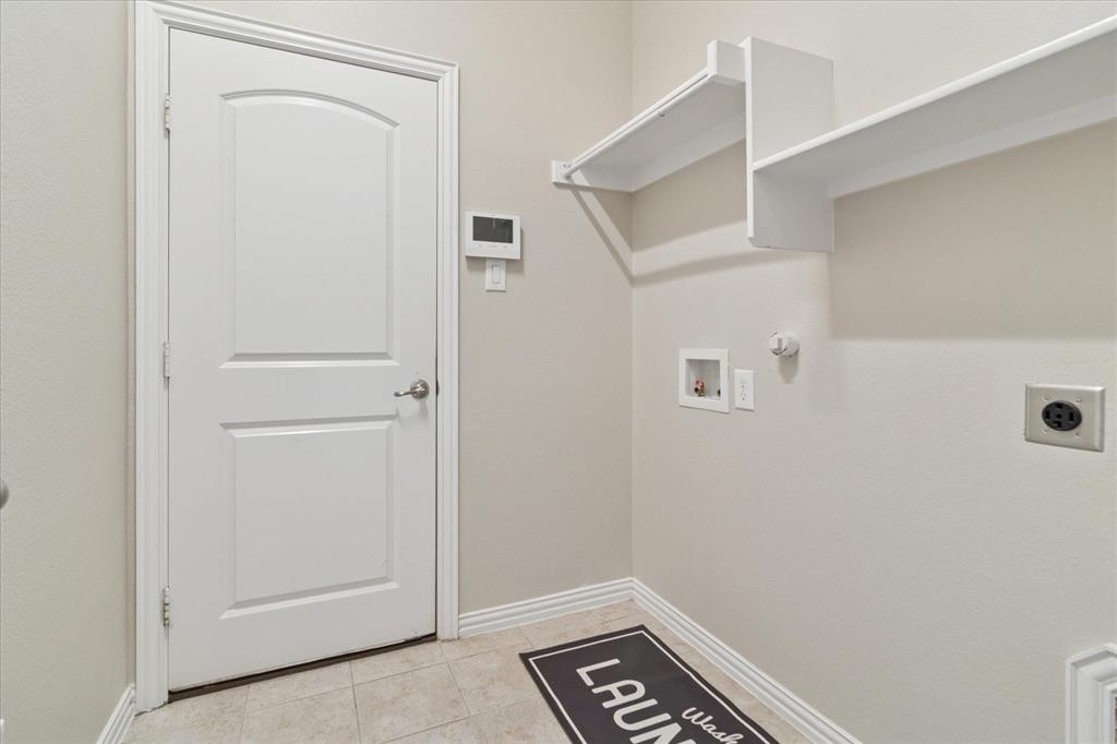 7401 Bishop Pine Road Denton, TX 76208 - Photo 22 of 25 a view of utility room