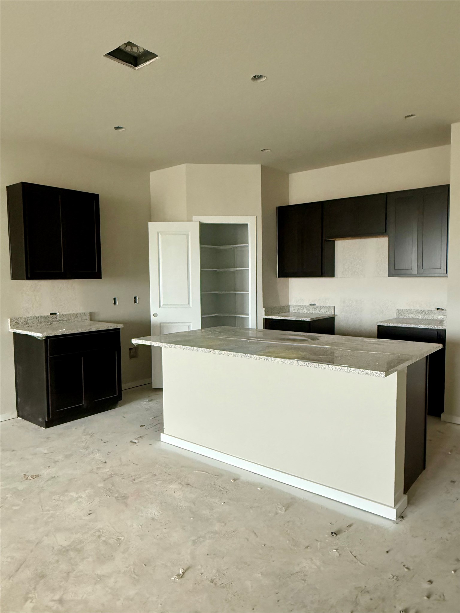 101 Backwood Pass Taylor, TX 76574 - Photo 3 of 18 Light & Bright Open Concept Kitchen