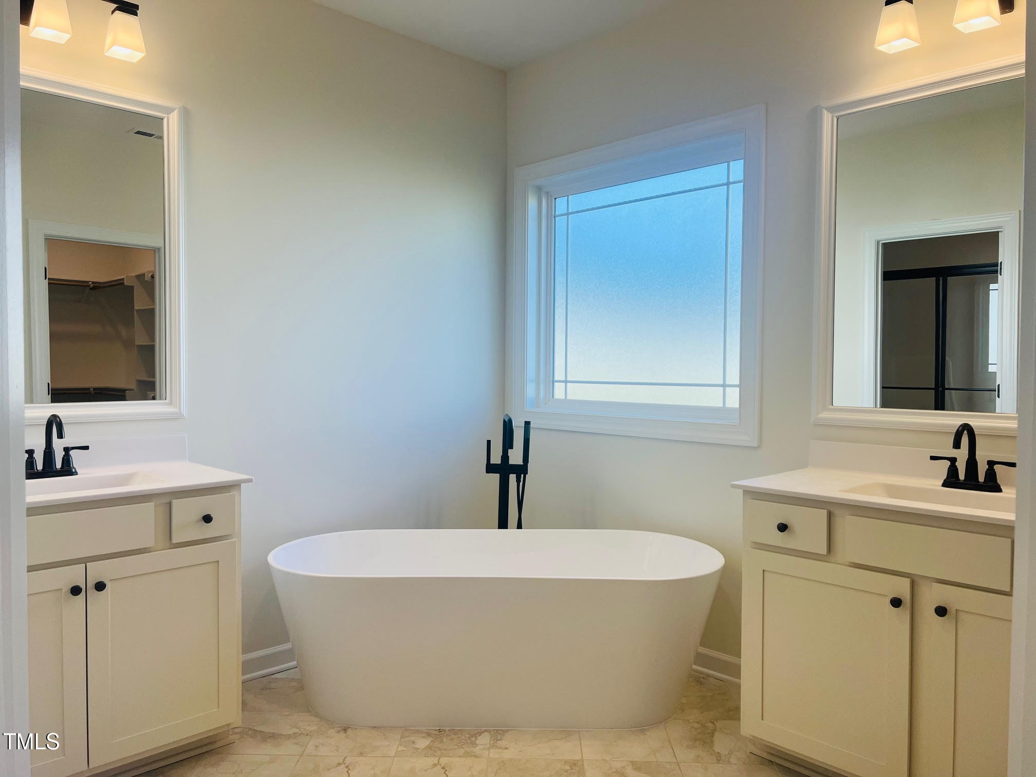 204 Seahawk Way Zebulon, NC 27597 - Photo 2 of 6 Spa Like Feels!