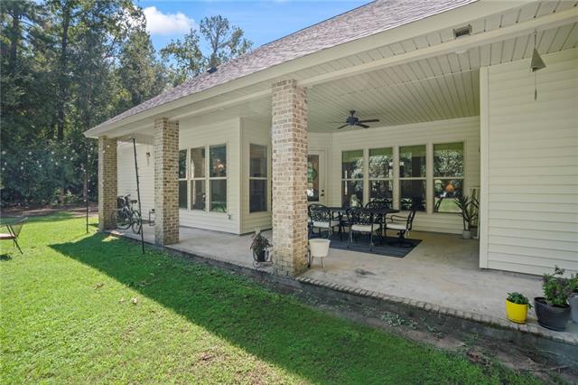 2225 Labarre Street Mandeville, LA 70448 - Photo 24 of 26