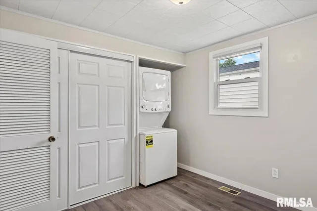 $239,900 | 158 East Monroe Street, Auburn, IL 62615