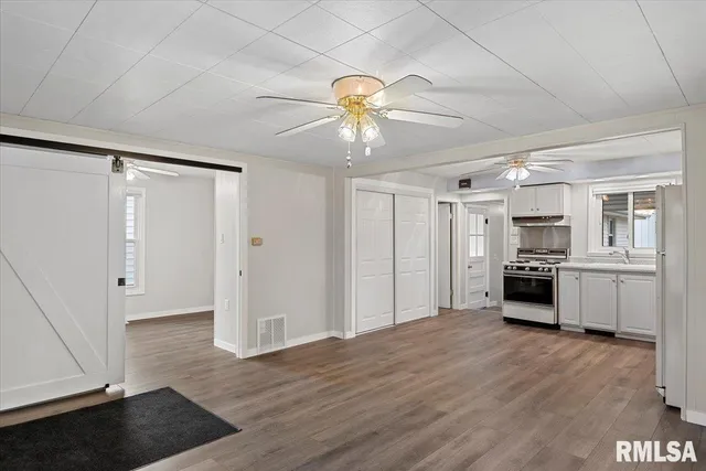 $239,900 | 158 East Monroe Street, Auburn, IL 62615