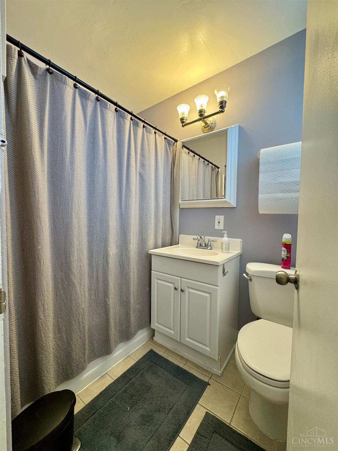 10 Andover Road Greenhills, OH 45218 - Photo 30 of 74