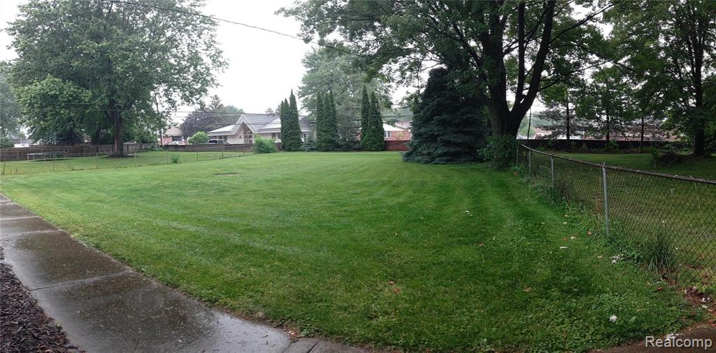 5571 Meadow View Street Sterling Heights, MI 48310 - Photo 18 of 21