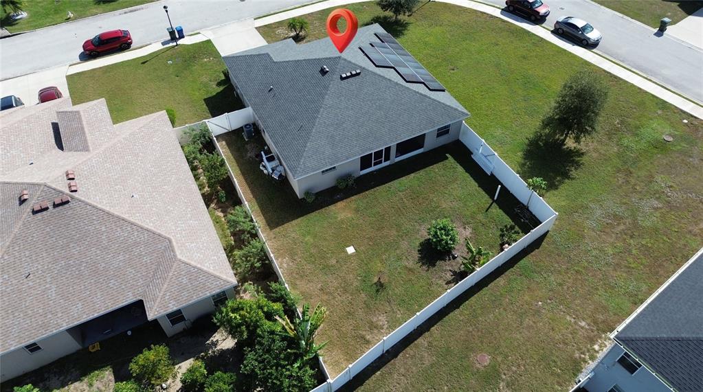 233 Cattail Way Lake Alfred, FL 33850 - Photo 20 of 25 an aerial view of a house swimming pool and outdoor space