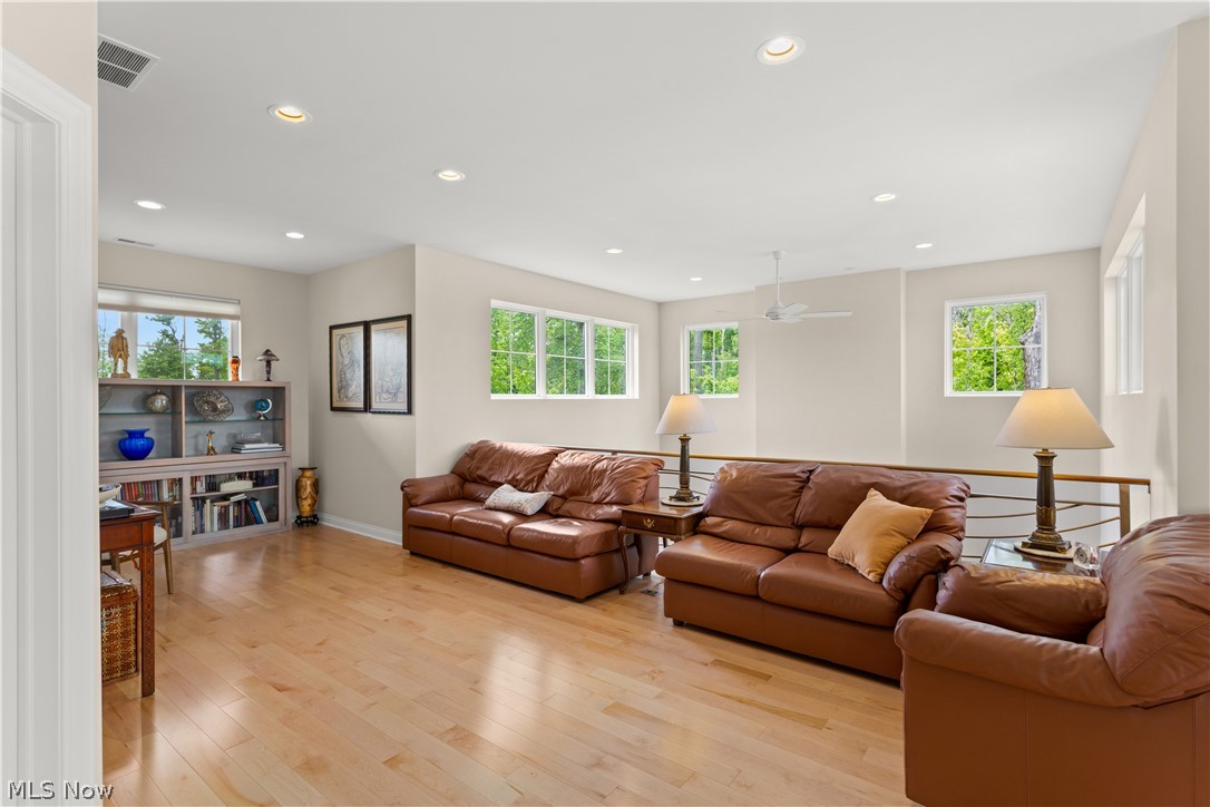 2565 Edgewood Road Pepper Pike, OH 44124 - Photo 20 of 35 Gallery Image 20