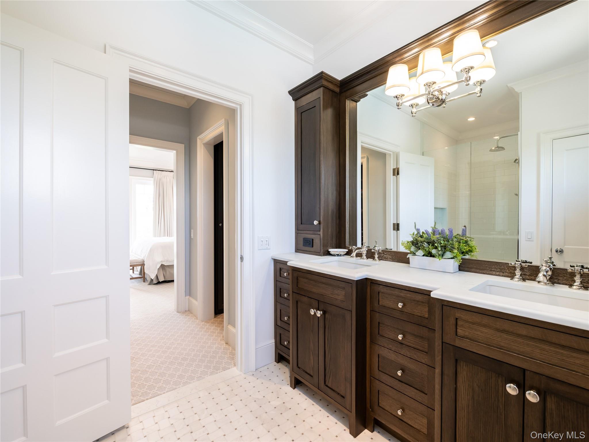 40 Dune Road Quogue, NY 11959 - Photo 14 of 38