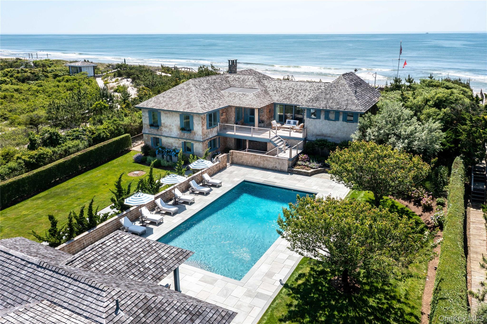 40 Dune Road Quogue, NY 11959 - Photo 34 of 38
